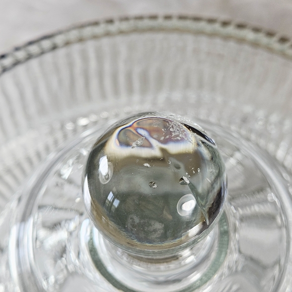 Anchor Hocking Monaco Ribbed Glass Cake Dome And Windsor Button Cane Plate - Picture 2 of 7